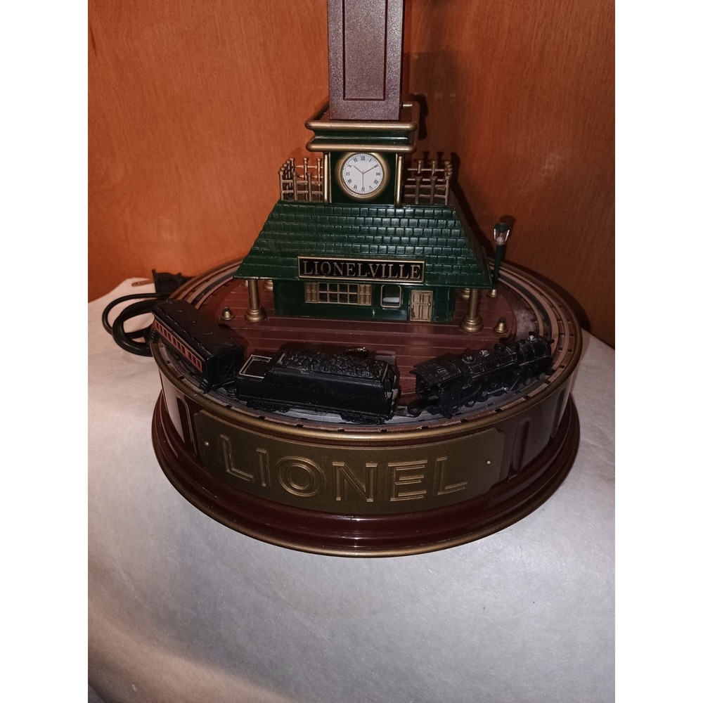 Vintage Lionelville Train Station Sound and Animated Lamp